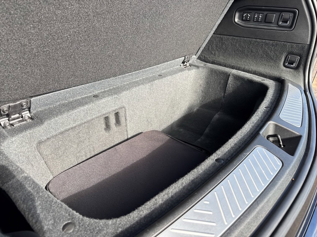 Used 2026 Cadillac Vistiq Platinum w/ LPO, Floor Liner Package AWD/4WD image 56
