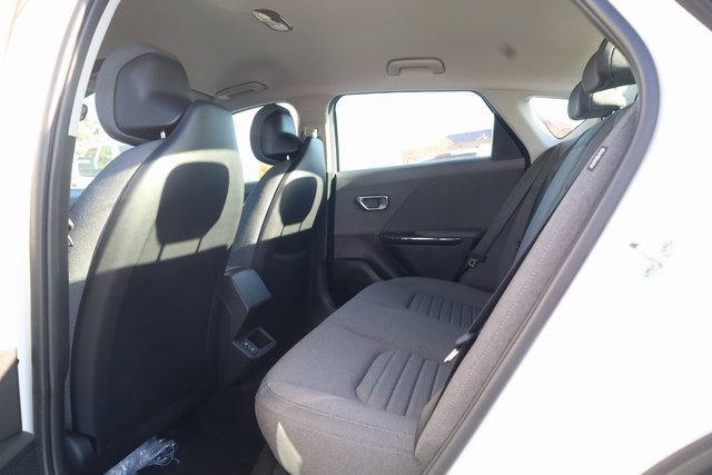 New 2025 Kia K4 EX FWD image 23