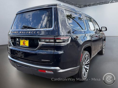 Used 2022 Jeep Grand Wagoneer Series III image 4