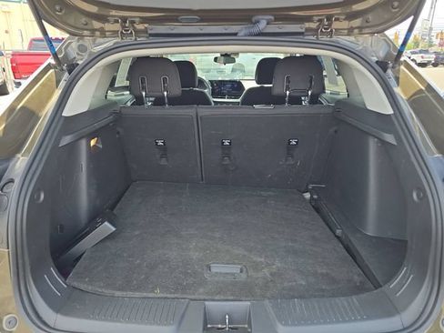 Used 2024 Chevrolet Trax LS w/ LS Convenience Package FWD image 30