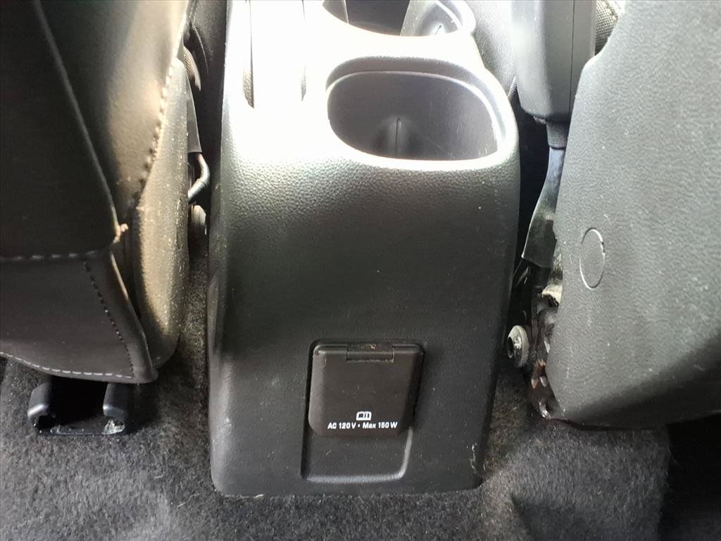Used 2019 Chevrolet Trax LT w/ LT Convenience Package AWD/4WD image 28