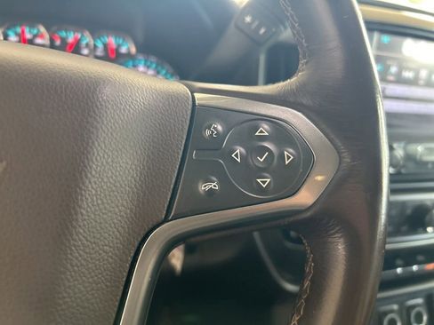 Used 2018 Chevrolet Silverado 1500 LT w/ All Star Edition image 39