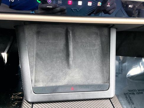 Used 2023 Tesla Model X Plaid image 23