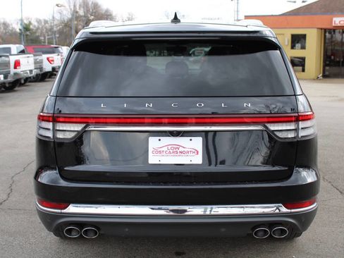 Used 2022 Lincoln Aviator AWD image 7