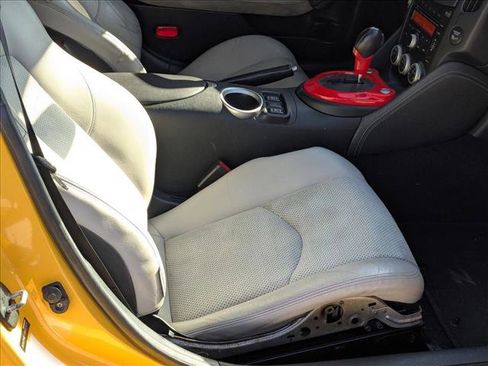 Used 2009 Nissan 370Z Touring w/ Sport Pkg image 18