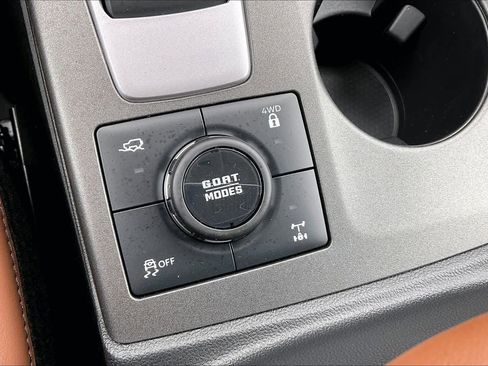 New 2026 Ford Bronco Sport Outer Banks AWD/4WD image 17