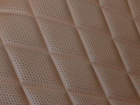 Used 2022 Mercedes-Benz S 580 4MATIC Sedan w/ AMG Line Package image 11