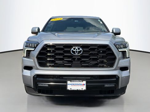 Used 2023 Toyota Sequoia Platinum AWD/4WD image 17