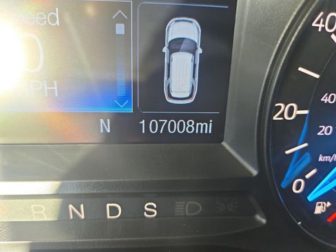 Certified 2018 Ford Explorer XLT image 18