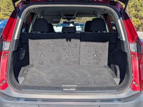 Certified 2023 Nissan Rogue SV image 14