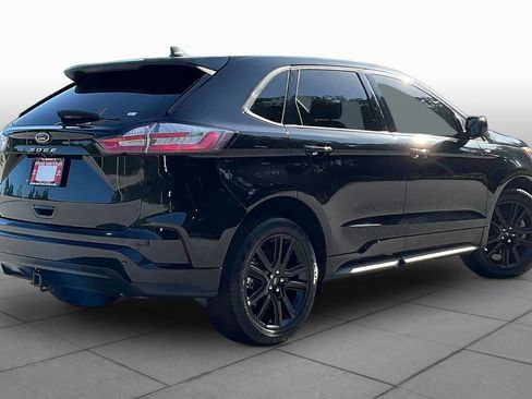 Used 2022 Ford Edge ST-Line w/ Class II Trailer Tow Package AWD/4WD image 25