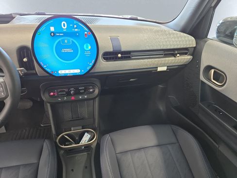 Used 2025 MINI Cooper S FWD image 17