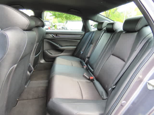 Used 2019 Honda Accord Sport image 13