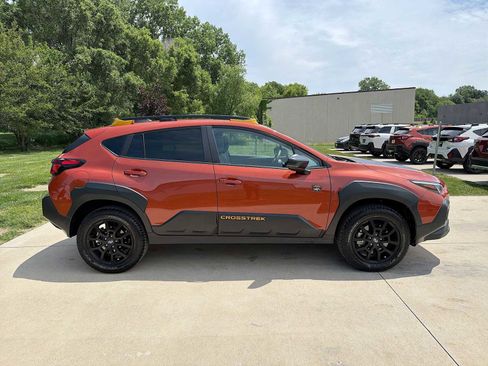 Certified 2025 Subaru Crosstrek 2.5i Wilderness AWD/4WD image 7