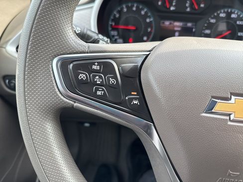 Used 2025 Chevrolet Malibu LT image 19