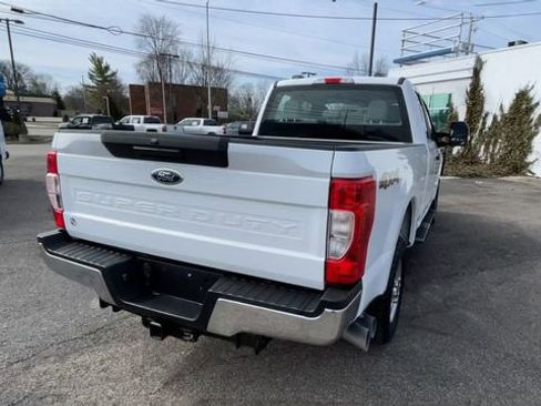 Used 2022 Ford F250 XL w/ Power Equipment Group image 9