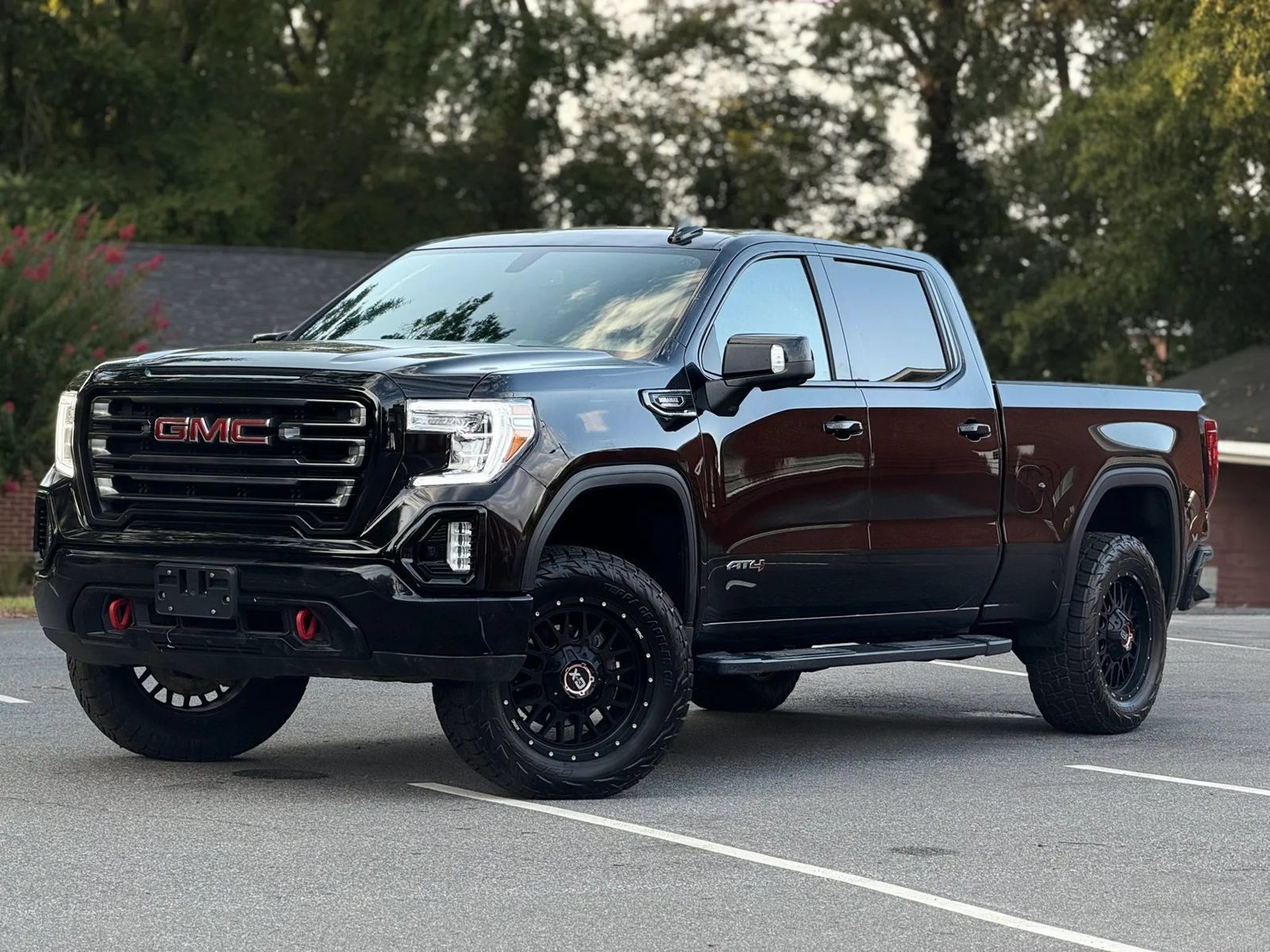 Used 2021 GMC Sierra 1500 AT4 AWD/4WD image 2