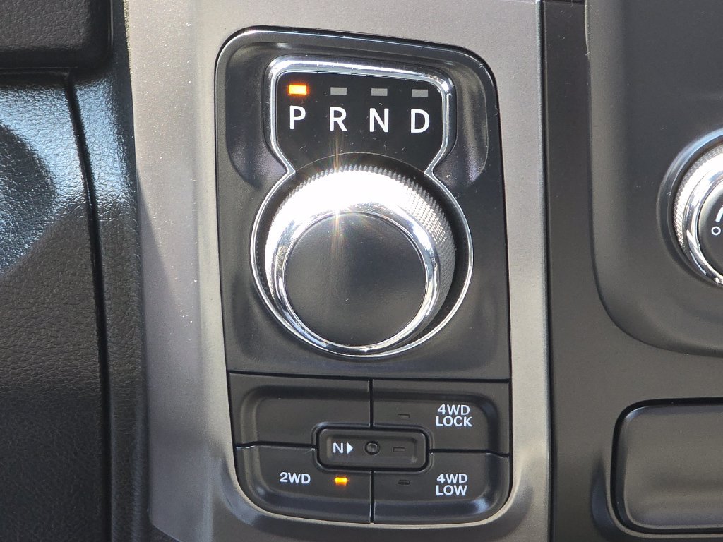Used 2024 RAM 1500 Warlock AWD/4WD image 19
