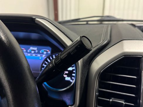 Used 2020 Ford F250 Lariat w/ Lariat Value Package image 24