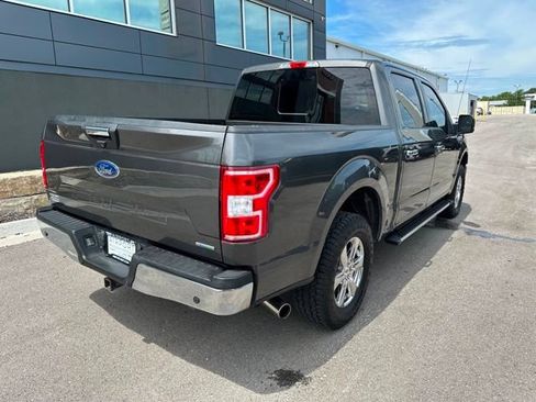 Used 2018 Ford F150 XLT w/ Equipment Group 302A Luxury AWD/4WD image 3