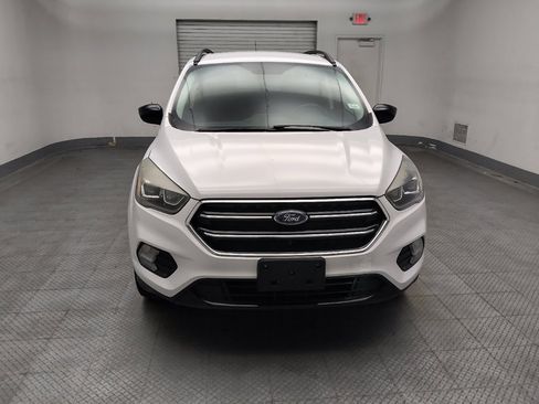 Used 2017 Ford Escape SE w/ Equipment Group 201A AWD/4WD image 14