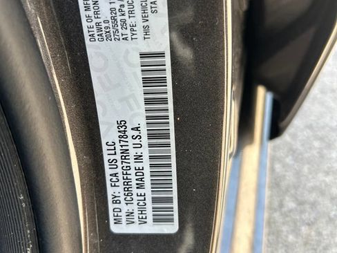 Used 2024 RAM 1500 Big Horn AWD/4WD image 2