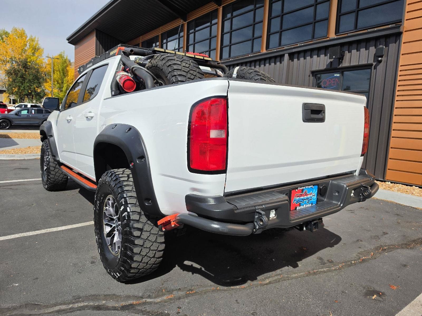 Used 2019 Chevrolet Colorado ZR2 AWD/4WD image 3