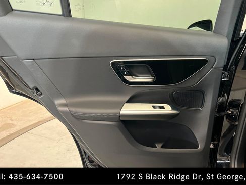 Certified 2026 Mercedes-Benz GLC 300 4MATIC image 18