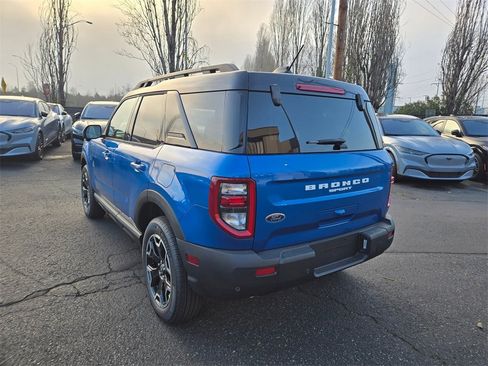 New 2025 Ford Bronco Sport Outer Banks w/ Outer Banks Tech Package+ image 7