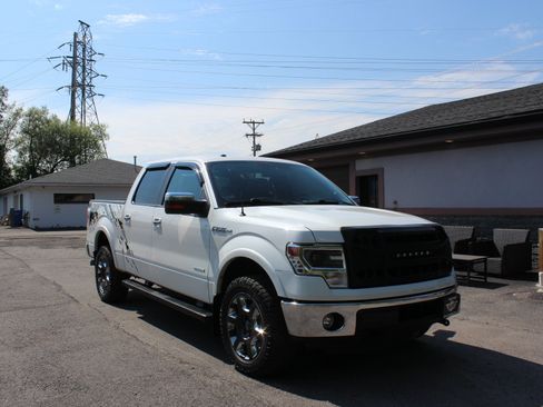 Used 2014 Ford F150 Lariat w/ Equipment Group 502A Luxury AWD/4WD image 1
