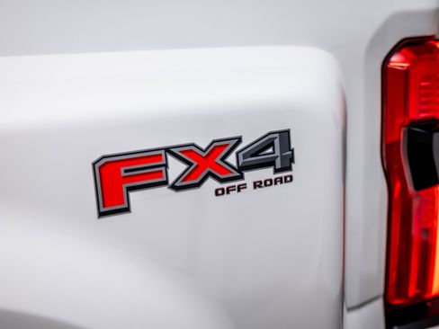 Used 2026 Ford F450 Platinum w/ Platinum Plus Package image 22