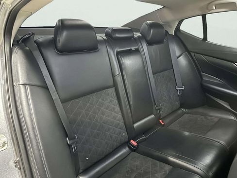 Used 2017 Nissan Maxima SR FWD image 23