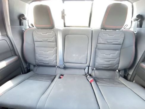 Used 2023 Nissan Frontier PRO-4X w/ Pro Convenience Package AWD/4WD image 14