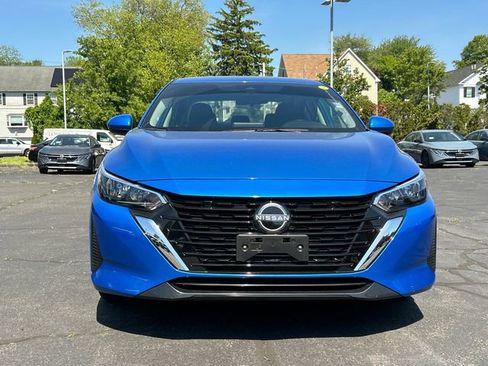 Certified 2024 Nissan Sentra SV FWD image 6