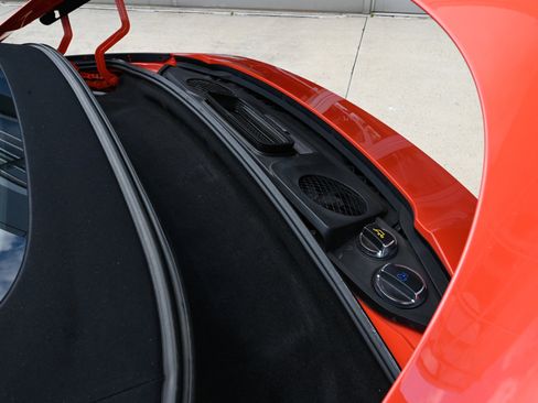 Used 2019 Porsche 911 Cabriolet image 35