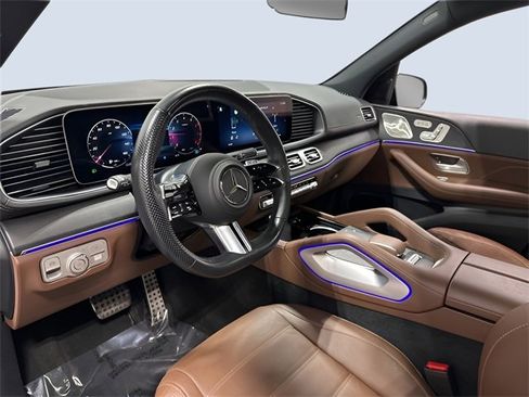 Used 2024 Mercedes-Benz GLS 450 GLS 450 image 14