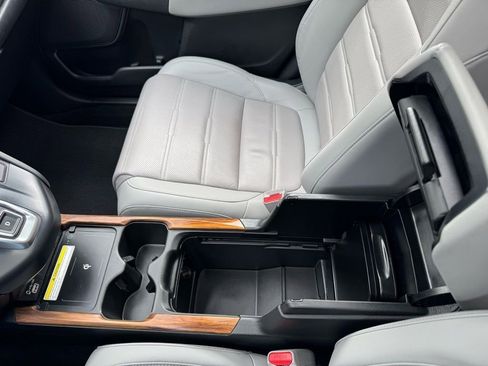 Used 2021 Honda CR-V Touring image 23