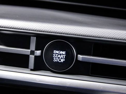 Used 2025 Hyundai Santa Fe SEL image 31