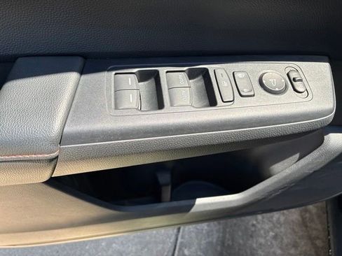 Used 2024 Honda CR-V Sport image 12