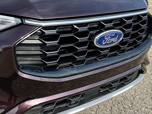 Certified 2023 Ford Escape ST-Line w/ Tech Pack #1 image 28