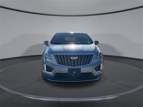 Used 2023 Cadillac XT5 Premium Luxury image 3