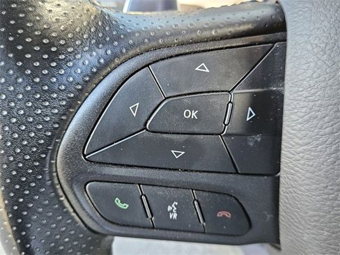 Used 2022 Dodge Charger R/T image 23