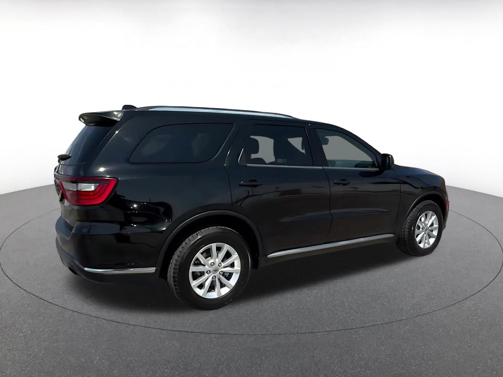 Used 2024 Dodge Durango SXT AWD/4WD image 13