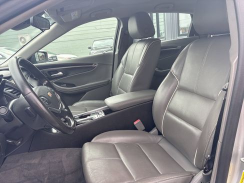 Used 2016 Chevrolet Impala LTZ image 11