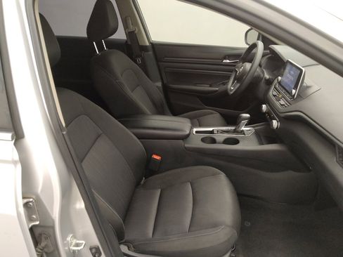 Used 2020 Nissan Altima 2.5 S FWD image 21