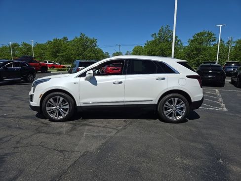 Used 2023 Cadillac XT5 Premium Luxury AWD/4WD image 3
