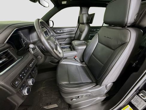 Used 2021 GMC Yukon Denali w/ Denali Premium Package AWD/4WD image 21