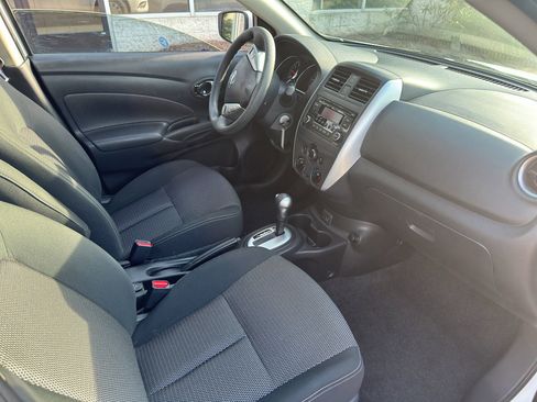 Used 2017 Nissan Versa SV image 11