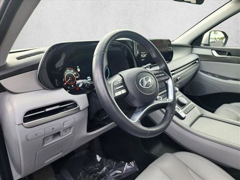 Used 2023 Hyundai Palisade SEL FWD image 10