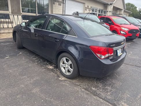 Used 2015 Chevrolet Cruze LT FWD image 2